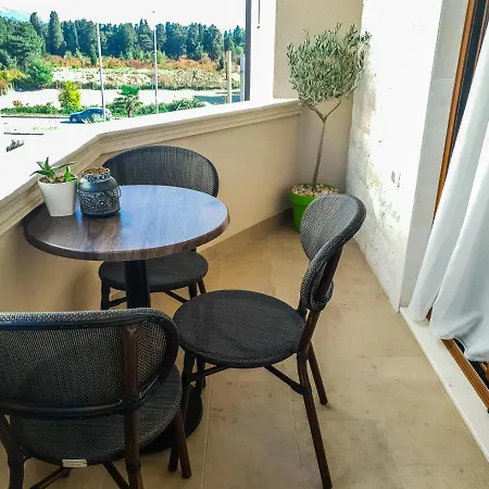Lacasa Apartments & Restaurant Ulcinj Exterior photo