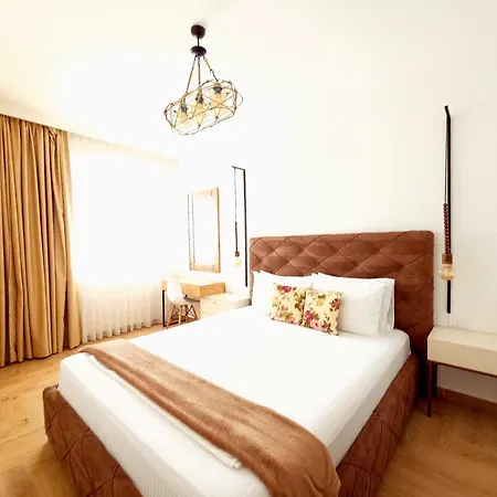 Lacasa Apartments & Restaurant Ulcinj Exterior photo